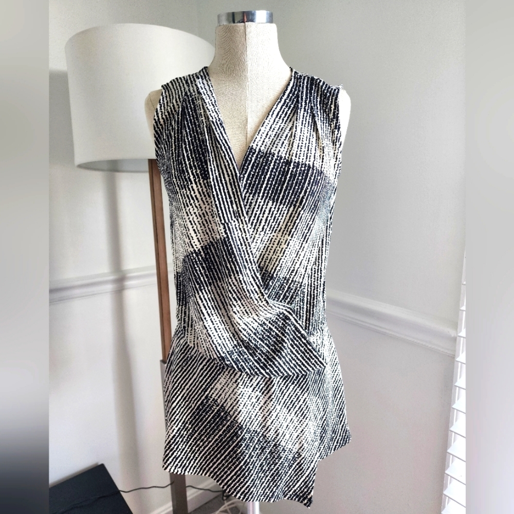 White House Black Market Blouse Top